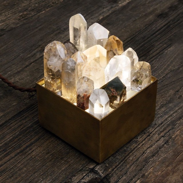 swooning over this particular crystal lampthedreslyn swooning over this particular crystal lampthedreslyn